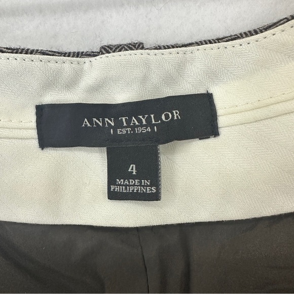 Ann Taylor Womens Dress Career Pants Gray Herringbone Wool Blend Size 4 - Picture 7 of 11